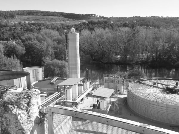 Estación depuradora de aguas residuales industriales en Sarria de Ter