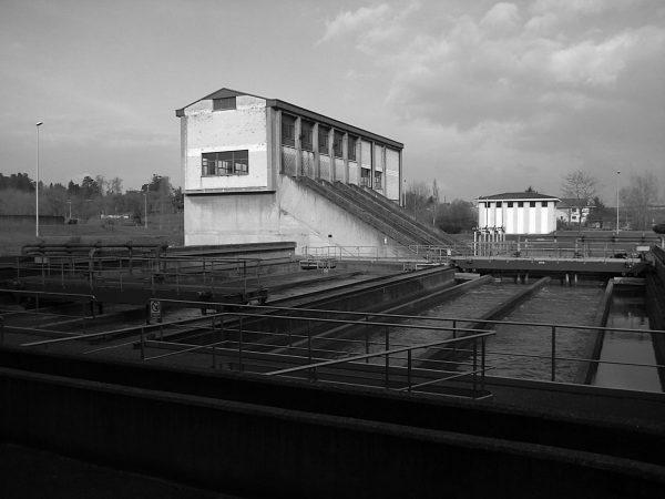 Estación de depuración de aguas residuales en Villapérez